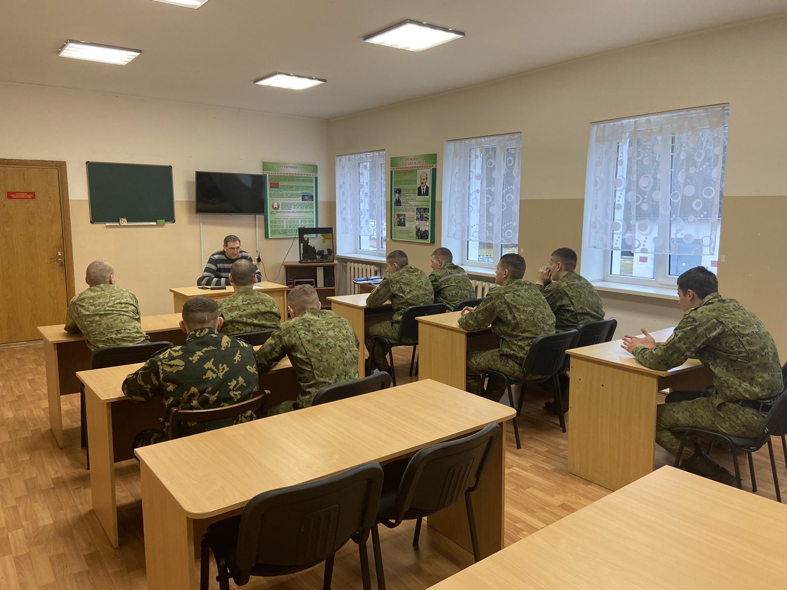 Очередной день информирования на заставе №12 